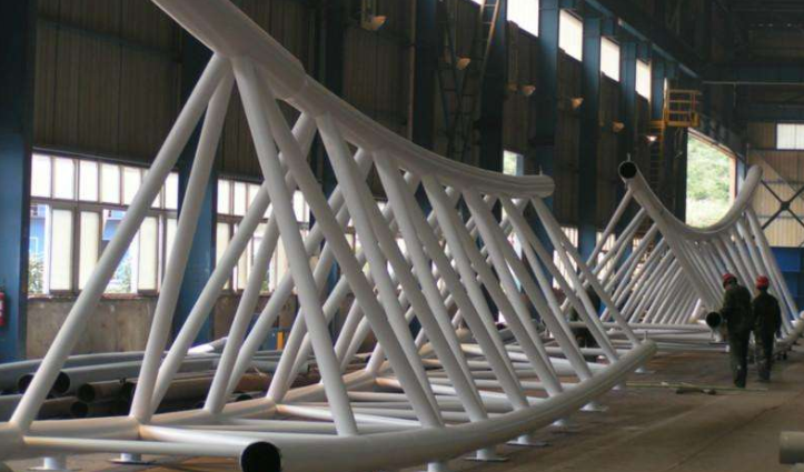 日照管廊钢结构与桁架结构的管道支架应该如何区分